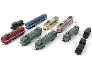 Lot 25 - DIVERS (HO) (10)