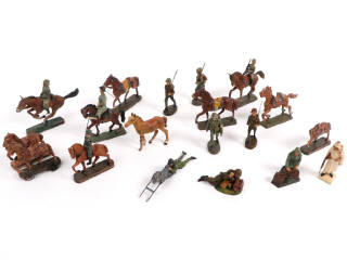 Lot 8 - DIVERS (18)