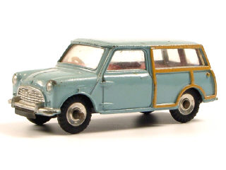 Lot 138 - DINKY TOYS GB (1)