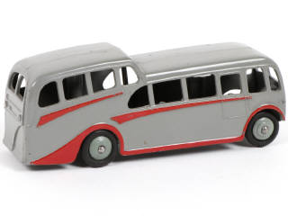 Lot 335 - DINKY TOYS (GB) (1)