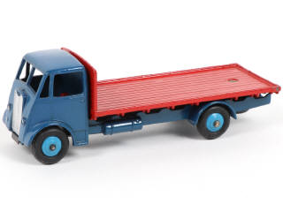 Lot 341 - DINKY TOYS (GB) (1)
