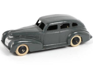 Lot 323 - DINKY TOYS (GB) (1)