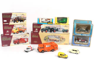 Lot 103 - DIVERS (13)