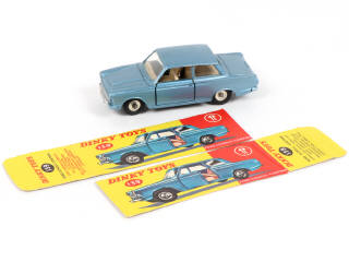 Lot 330 - DINKY TOYS (GB) (1)