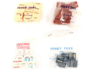 Lot 408 - DINKY TOYS (FRANCE) (4)