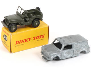Lot 390 - DINKY TOYS (FRANCE) (1)