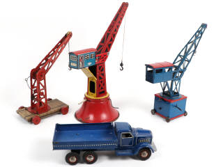 Lot 52 - DIVERS (4)