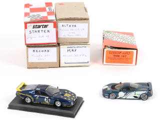 Lot 144 - DIVERS (5)