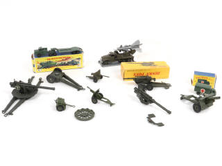Lot 171 - DIVERS (10)