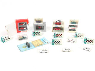 Lot 64 - DIVERS (15)