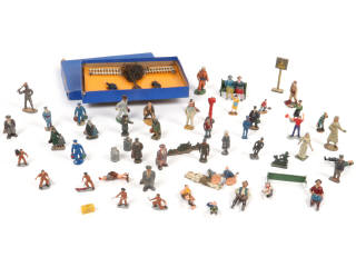 Lot 26 - DIVERS (30)