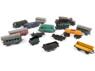 Lot 97 - DIVERS (10)