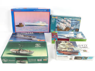 Lot 37 - DIVERS (6)
