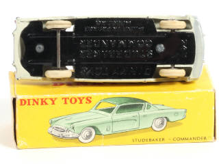 Lot 333 - DINKY TOYS (FRANCE) (1)