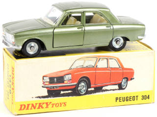Lot 372 - DINKY TOYS (FRANCE) (1)