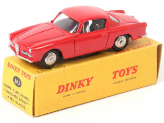 Lot 327 - DINKY TOYS (FRANCE) (1)