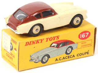 Lot 426 - DINKY TOYS (GB) (1)