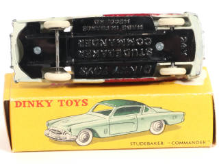 Lot 334 - DINKY TOYS (FRANCE) (1)