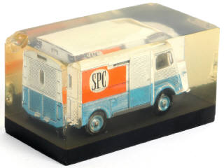 Lot 383 - DINKY TOYS (FRANCE) (1)