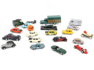 Lot 152 - DIVERS (20)