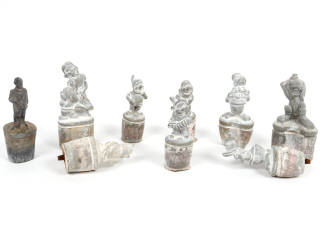 Lot 159 - DIVERS (9)