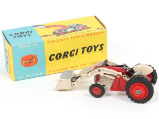 Lot 224 - CORGI TOYS (GB) (1)
