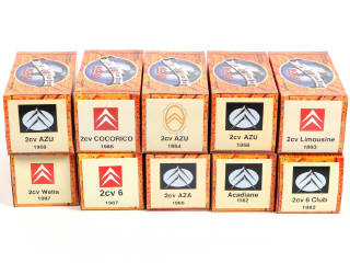 Lot 349 - HACHETTE EDITIONS (FRANCE) (10)