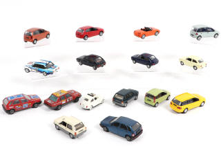 Lot 59 - DIVERS (16)