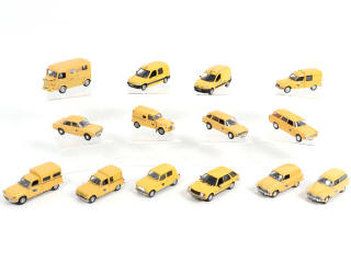 Lot 46 - DIVERS (14)