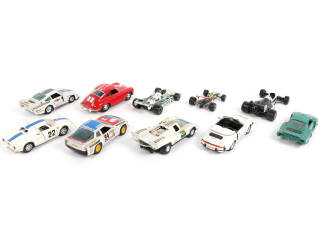 Lot 33 - DIVERS (10)