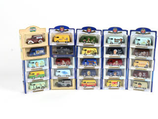 Lot 201 - DIVERS (GB) (25)