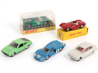 Lot 389 - DINKY TOYS (FRANCE) (5)