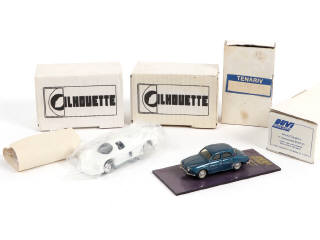 Lot 159 - DIVERS (4)