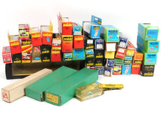 Lot 242 - DIVERS (45)