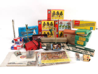 Lot 40 - DIVERS (Ecartement HO) (1)