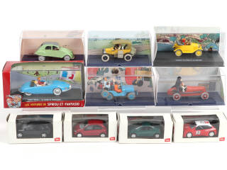Lot 229 - DIVERS (10)