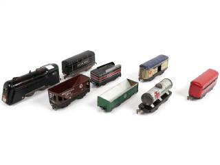 Lot 69 - DIVERS (USA) (8)