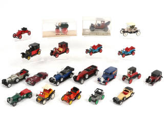 Lot 203 - DIVERS (20)