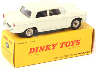 Lot 399 - DINKY TOYS (FRANCE) (1)