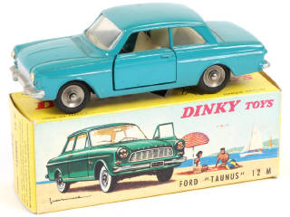 Lot 461 - DINKY TOYS (FRANCE) (1)