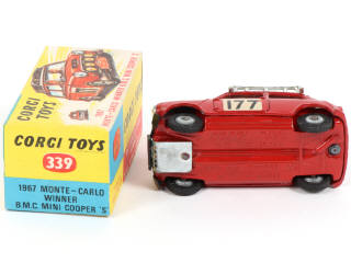 Lot 183 - CORGI TOYS (GB) (1)