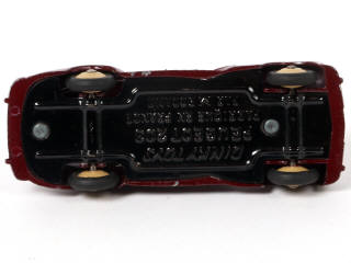 Lot 326 - DINKY TOYS (FRANCE) (1)