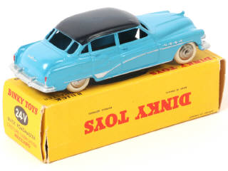 Lot 368 - DINKY TOYS (FRANCE) (1)