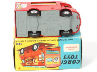 Lot 200 - CORGI TOYS (GB) (1)