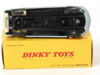 Lot 355 - DINKY TOYS (FRANCE) (1)