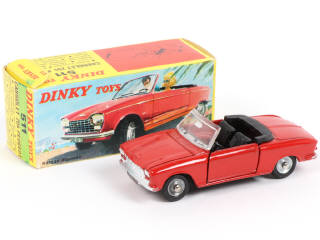 Lot 405 - DINKY TOYS (FRANCE) (1)