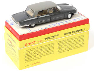 Lot 423 - DINKY TOYS (FRANCE) (1)