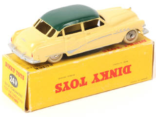 Lot 369 - DINKY TOYS (FRANCE) (1)