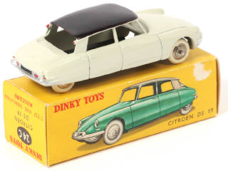 Lot 350 - DINKY TOYS (FRANCE) (1)