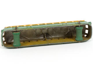 Lot 467 - DINKY TOYS (FRANCE) (1)